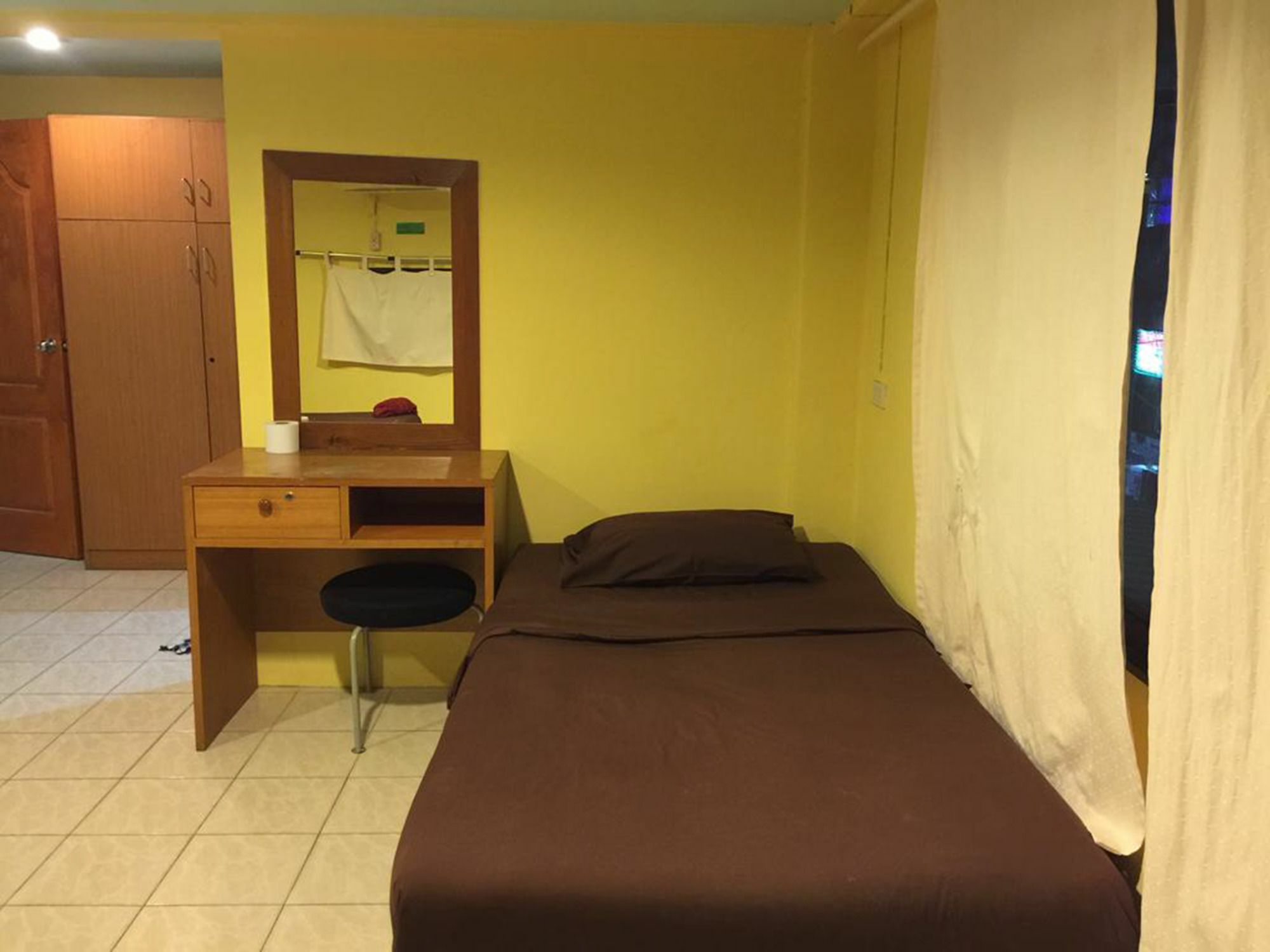 Patong Andaman Place Guesthouse מראה חיצוני תמונה